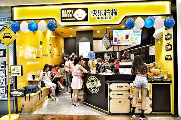 “秋后第一杯奶茶”，成都奶茶店装修大比拼！